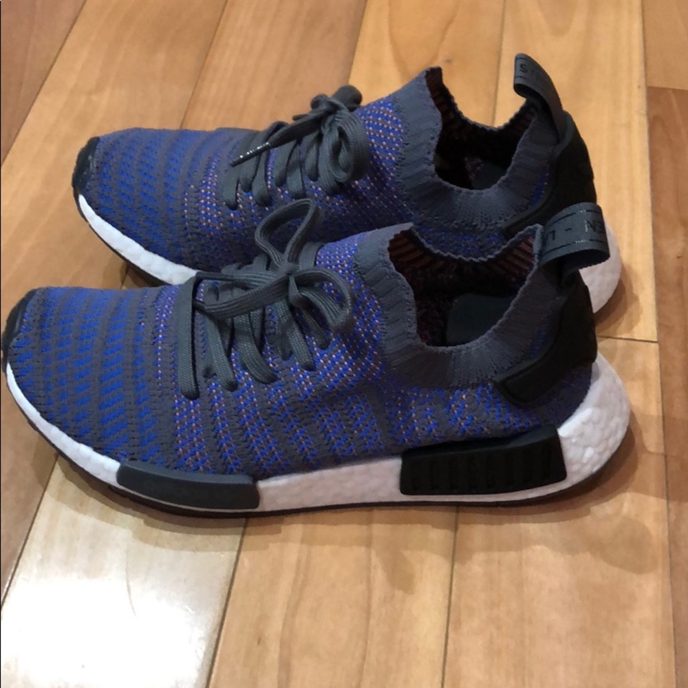 NEW Adidas sneakers